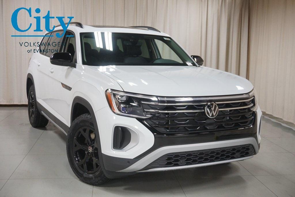 new 2024 Volkswagen Atlas car, priced at $43,123