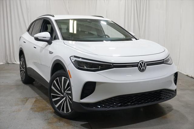new 2025 Volkswagen ID.4 car, priced at $44,820