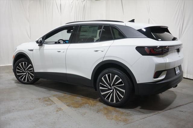 new 2025 Volkswagen ID.4 car, priced at $44,820