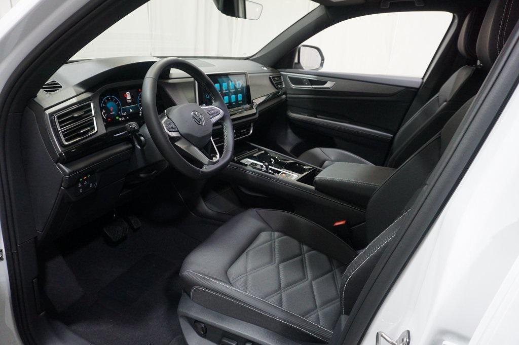new 2025 Volkswagen Atlas Cross Sport car, priced at $42,244