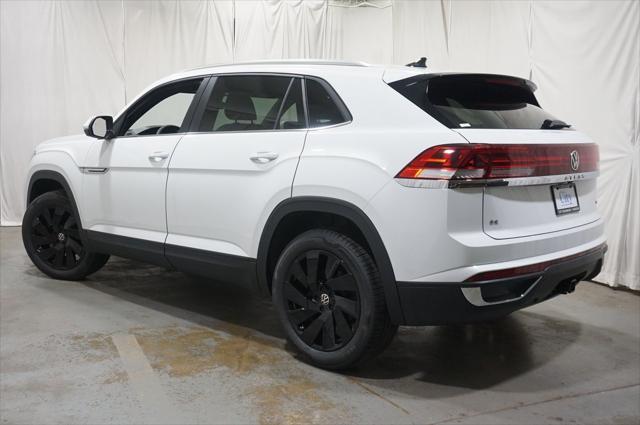 new 2025 Volkswagen Atlas Cross Sport car, priced at $43,244