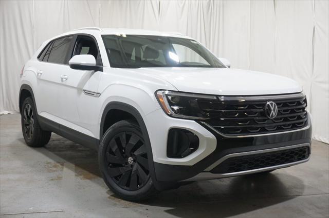 new 2025 Volkswagen Atlas Cross Sport car, priced at $43,244