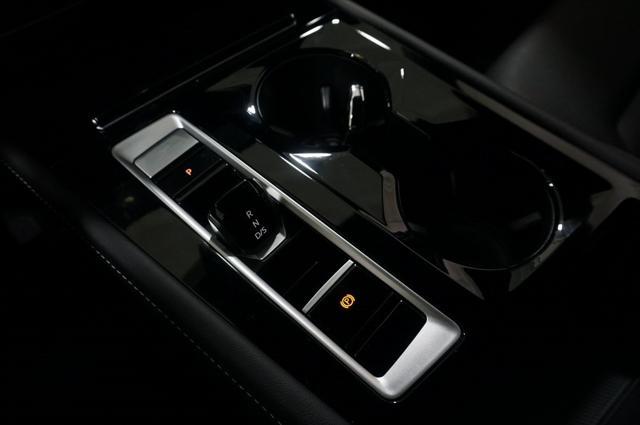 new 2025 Volkswagen Atlas Cross Sport car, priced at $43,244