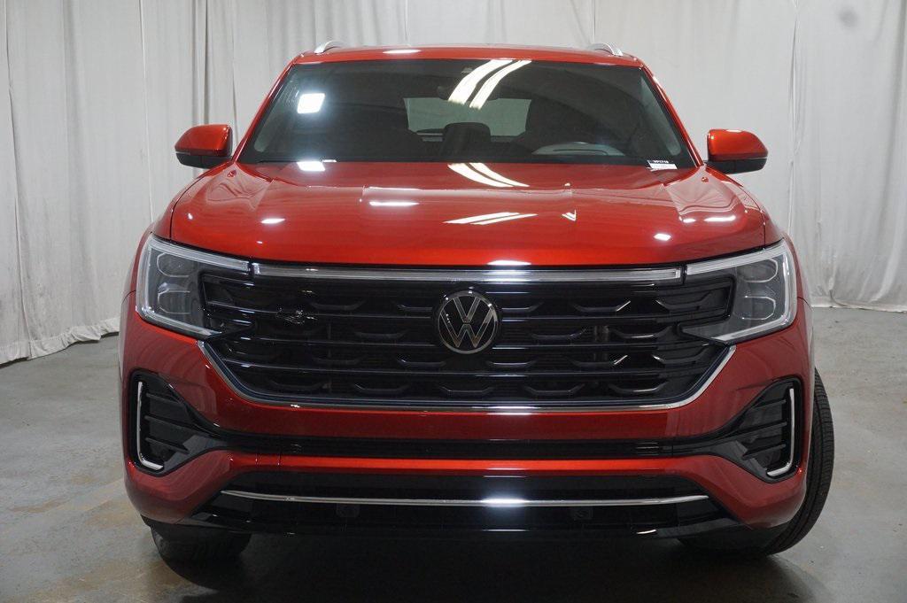 used 2024 Volkswagen Atlas Cross Sport car, priced at $37,990