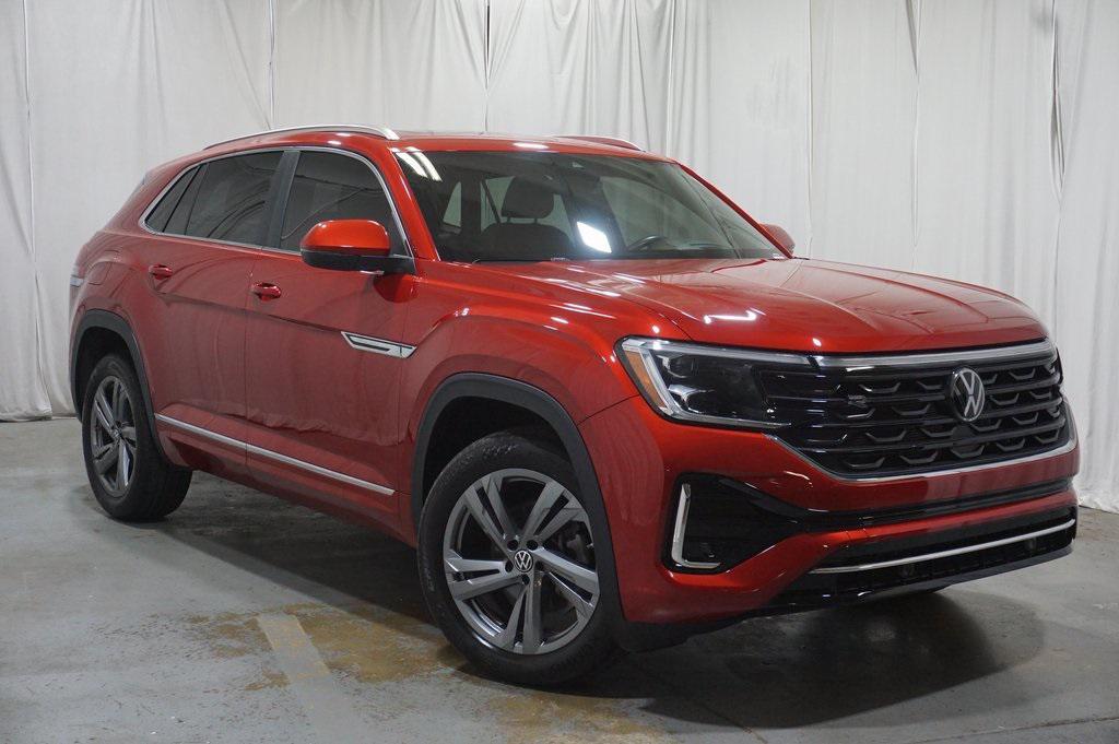used 2024 Volkswagen Atlas Cross Sport car, priced at $37,990