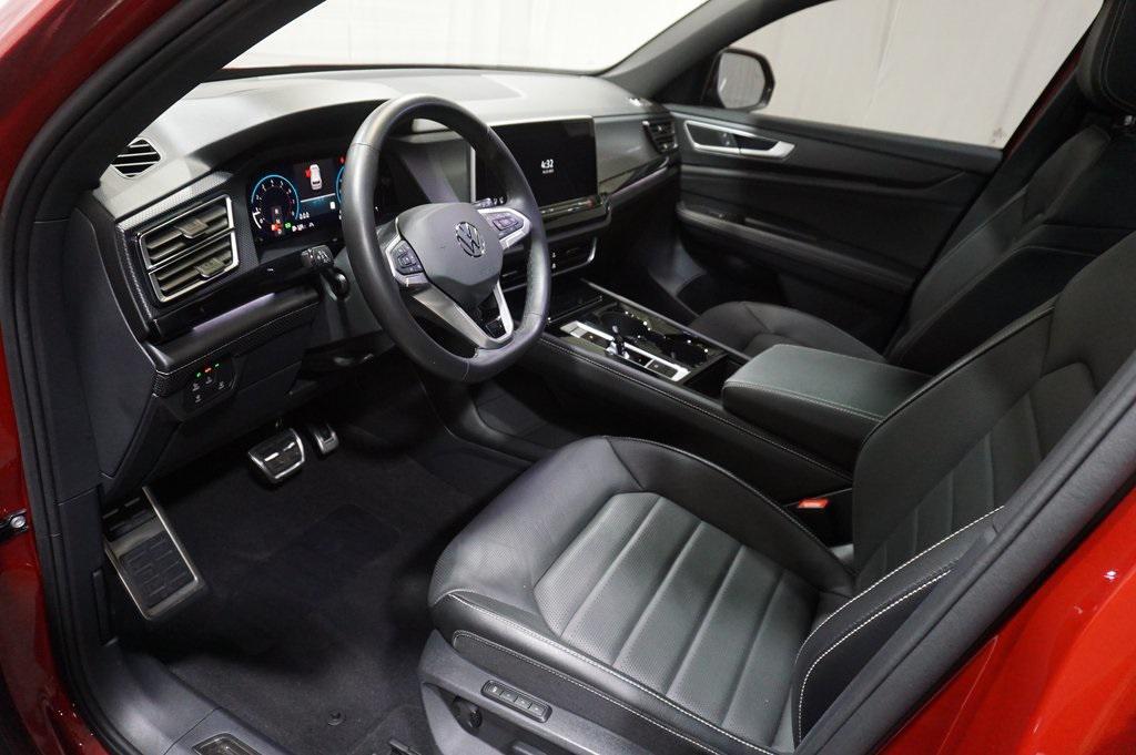 used 2024 Volkswagen Atlas Cross Sport car, priced at $37,990