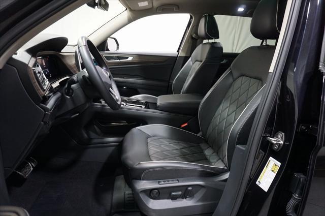 used 2024 Volkswagen Atlas car, priced at $44,998