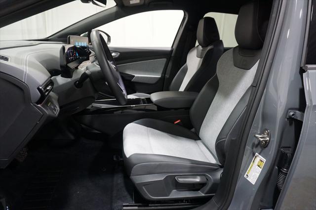 used 2023 Volkswagen ID.4 car, priced at $25,999