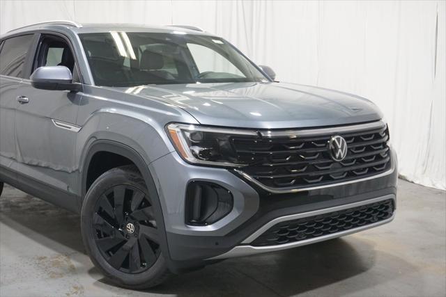 new 2025 Volkswagen Atlas Cross Sport car, priced at $44,103