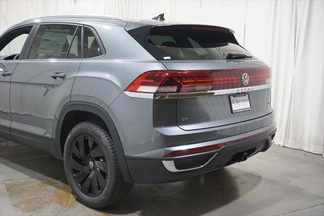 new 2025 Volkswagen Atlas Cross Sport car, priced at $44,103