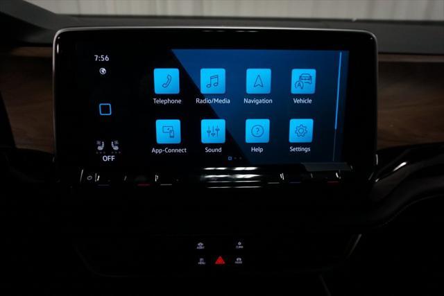 new 2025 Volkswagen Atlas car, priced at $43,616