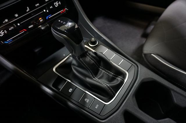 new 2025 Volkswagen Jetta car, priced at $23,539