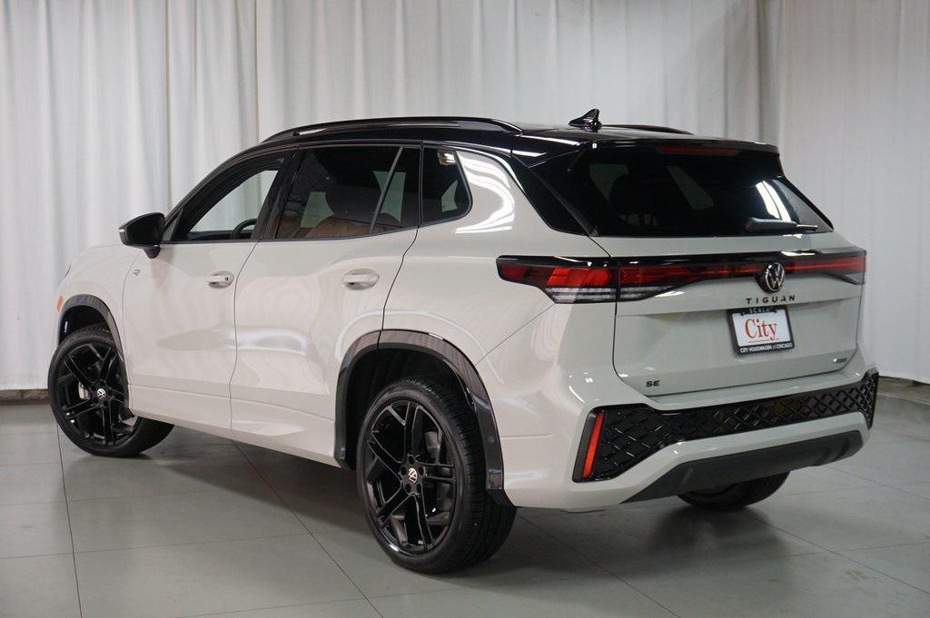 new 2025 Volkswagen Tiguan car, priced at $37,677