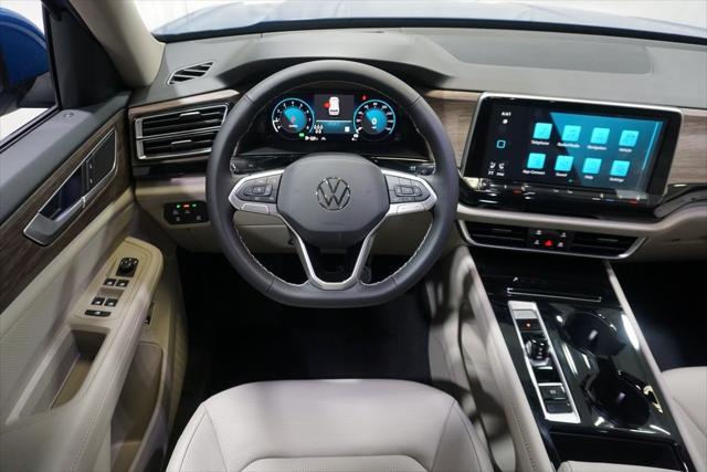 new 2025 Volkswagen Atlas car, priced at $47,072