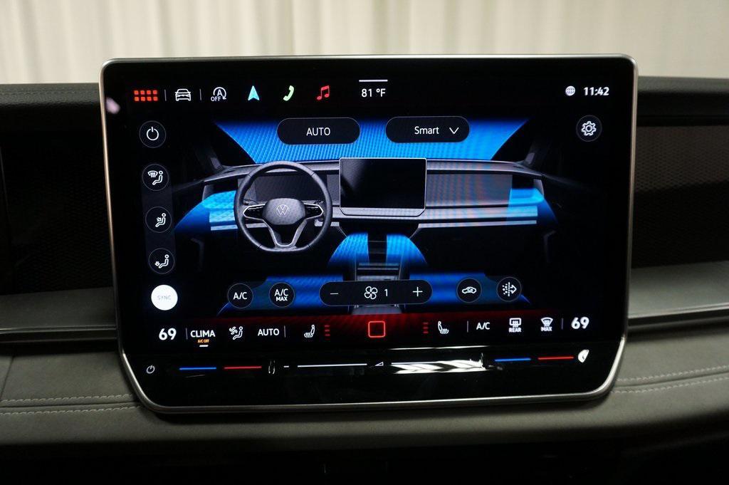 new 2025 Volkswagen Tiguan car, priced at $38,105