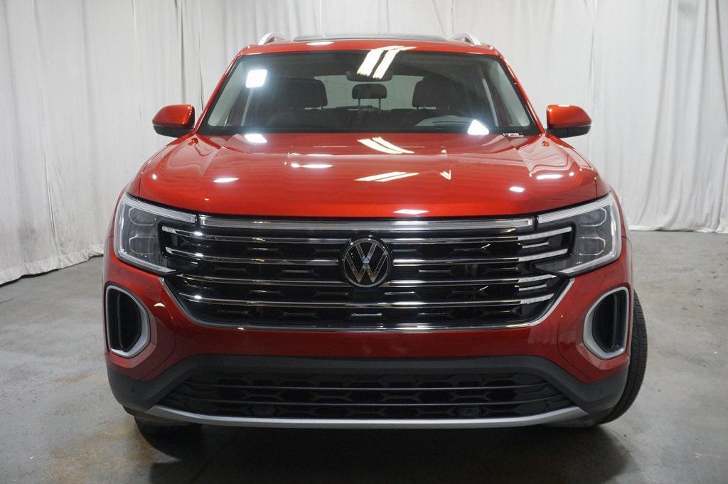 used 2024 Volkswagen Atlas car, priced at $38,690