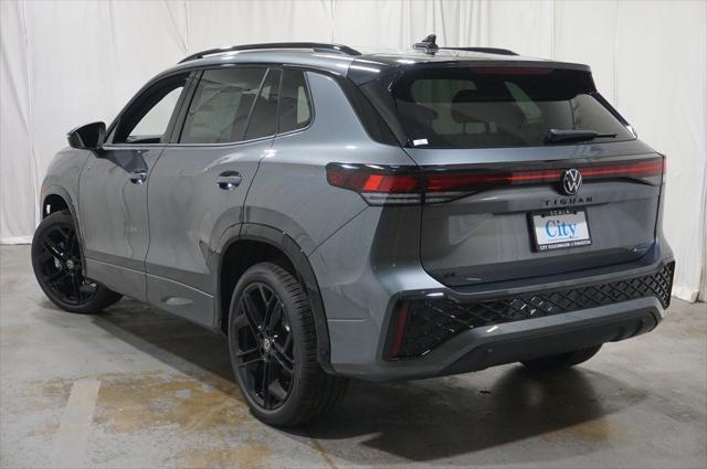 new 2025 Volkswagen Tiguan car, priced at $39,376
