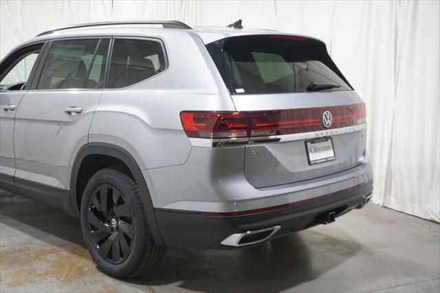 new 2025 Volkswagen Atlas car, priced at $45,073