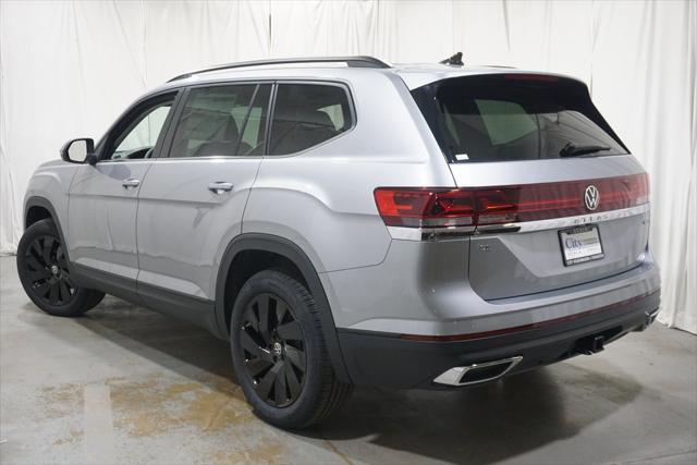 new 2025 Volkswagen Atlas car, priced at $45,073