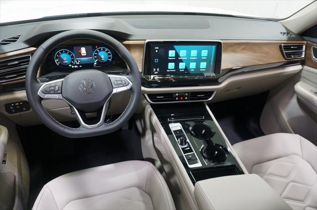 new 2025 Volkswagen Atlas car, priced at $46,246