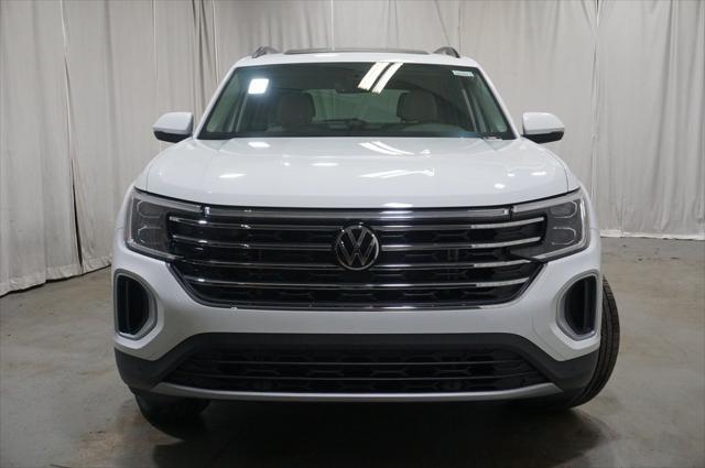 new 2025 Volkswagen Atlas car, priced at $46,246