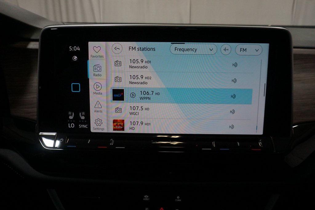 used 2025 Volkswagen Atlas car, priced at $38,990