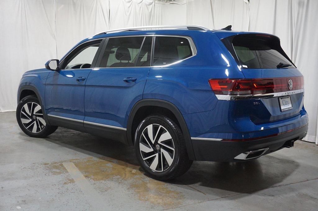 used 2025 Volkswagen Atlas car, priced at $38,990