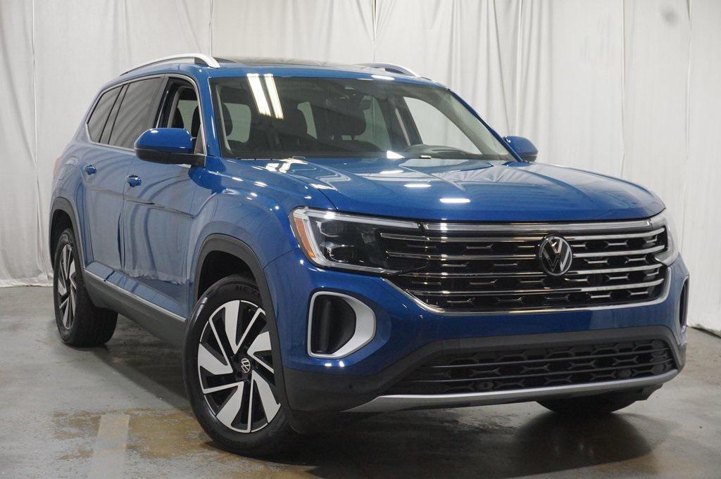 used 2025 Volkswagen Atlas car, priced at $38,990