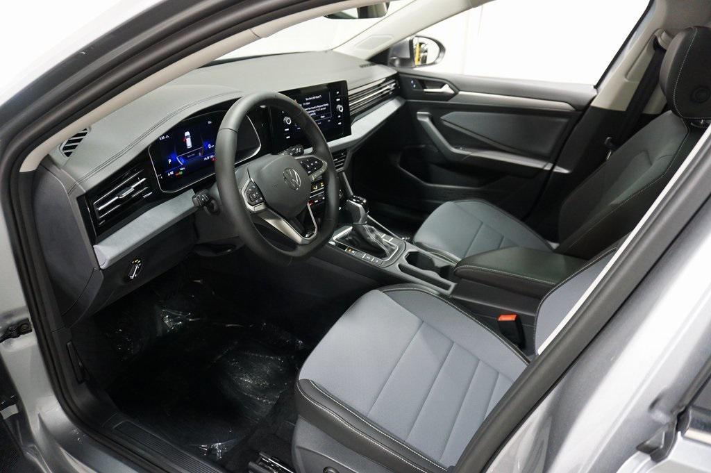new 2025 Volkswagen Jetta car, priced at $27,046