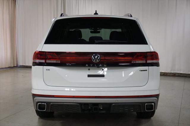 new 2025 Volkswagen Atlas car, priced at $43,327