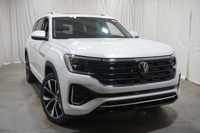new 2025 Volkswagen Atlas car, priced at $51,848