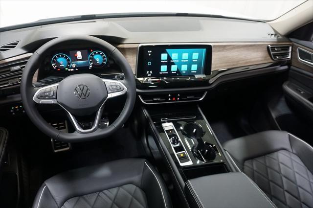new 2025 Volkswagen Atlas car, priced at $51,848