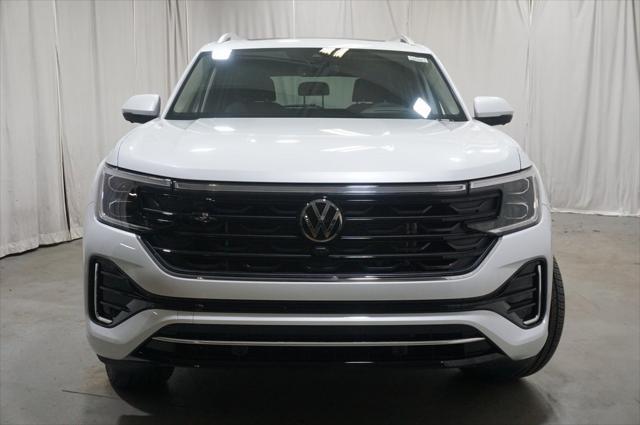 new 2025 Volkswagen Atlas car, priced at $51,848