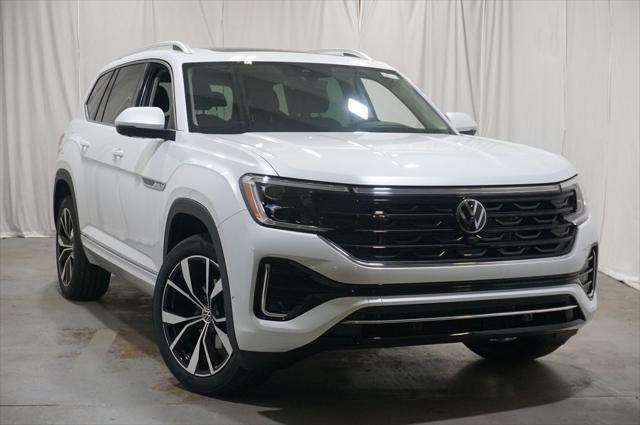 new 2025 Volkswagen Atlas car, priced at $51,848