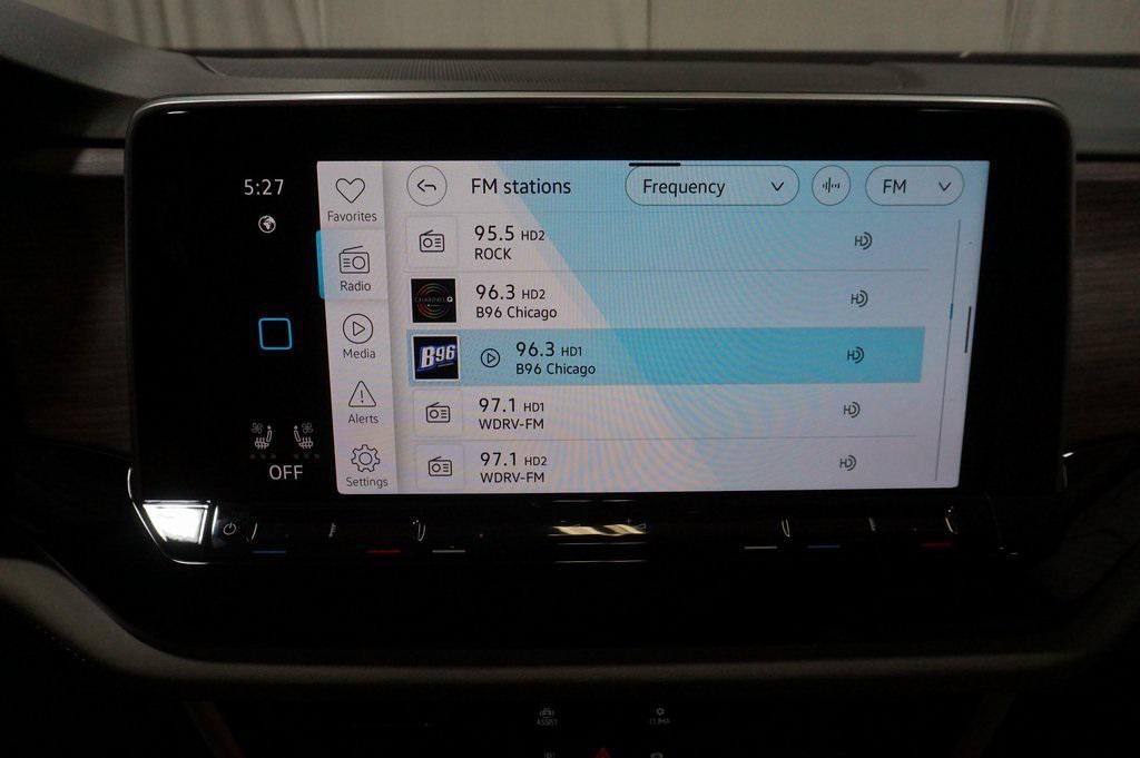 used 2025 Volkswagen Atlas car, priced at $44,990