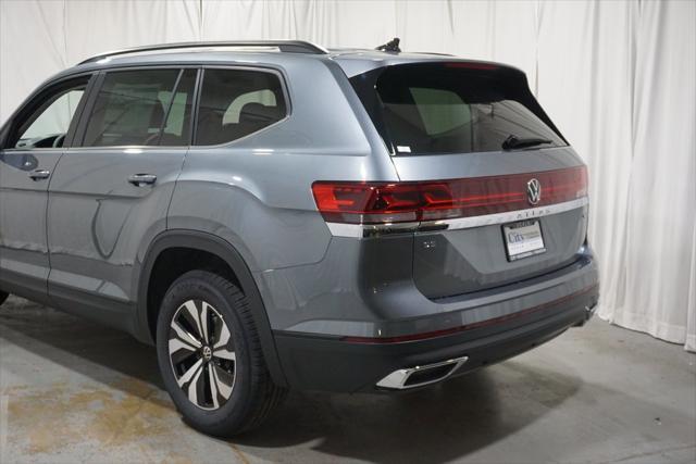 new 2025 Volkswagen Atlas car, priced at $41,006