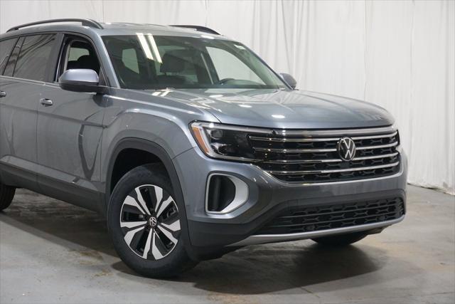 new 2025 Volkswagen Atlas car, priced at $41,006