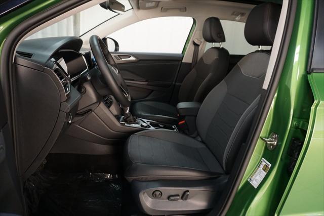 new 2025 Volkswagen Taos car, priced at $32,553