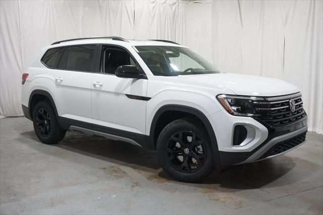 new 2025 Volkswagen Atlas car, priced at $45,502