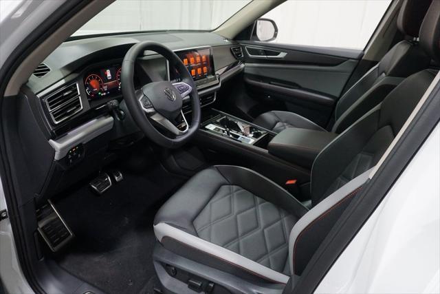 new 2025 Volkswagen Atlas car, priced at $45,502