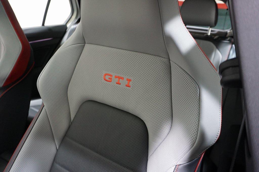 new 2025 Volkswagen Golf GTI car, priced at $39,302