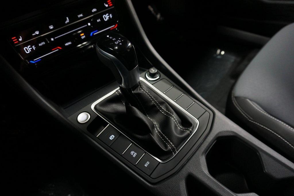 new 2025 Volkswagen Jetta car, priced at $26,620