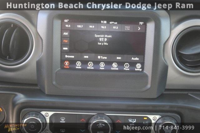 used 2021 Jeep Gladiator car, priced at $27,100