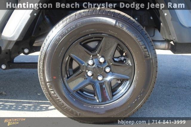 used 2021 Jeep Gladiator car, priced at $27,100