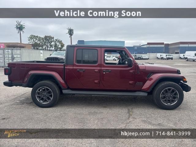 used 2021 Jeep Gladiator car, priced at $25,900