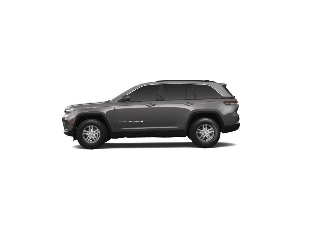 new 2025 Jeep Grand Cherokee car, priced at $35,100