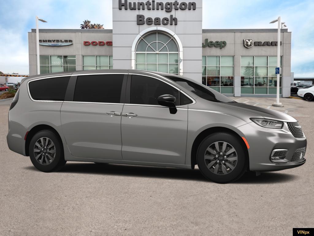 new 2025 Chrysler Pacifica Hybrid car, priced at $35,200