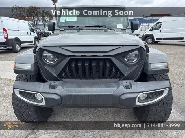 used 2022 Jeep Gladiator car, priced at $31,846