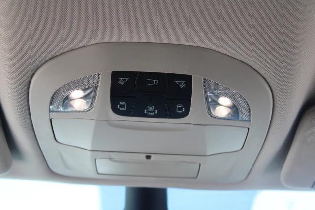 new 2024 Chrysler Pacifica Hybrid car, priced at $34,700