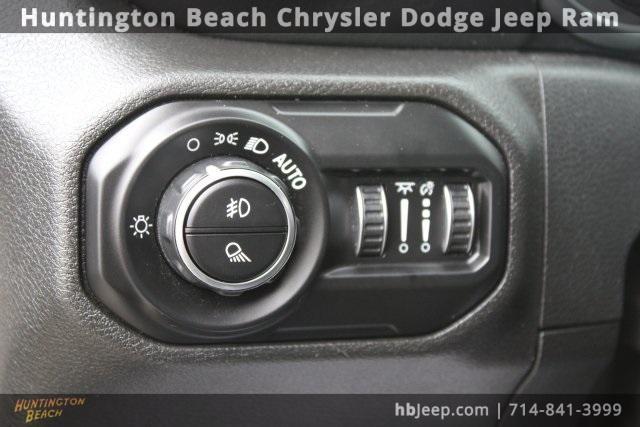 used 2021 Jeep Gladiator car, priced at $25,300